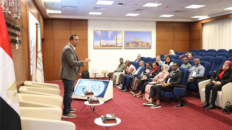 تدريب الكوادر الافريقية،