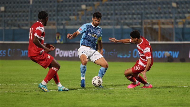 بيراميدز وبلدية المحلة،