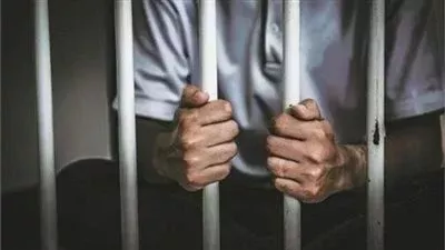 استمرار حبس عاطل قتل ميكانيكي في منطقة الوايلي 45 يوما