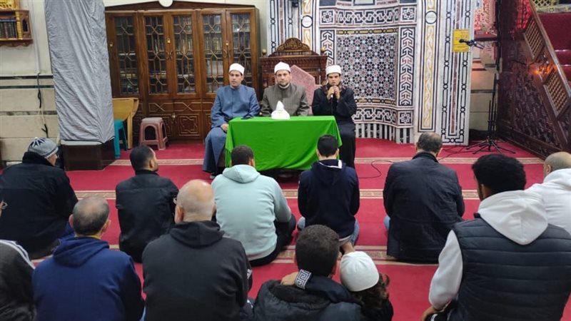 ندوات الإفتاء والتثقيف