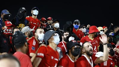 الأهلي يخوض مرانه الختامي قبل مواجهة فلومنينسي البرازيلي بحضور الجماهير (صور)