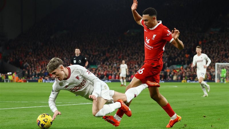 ليفربول، فيتو