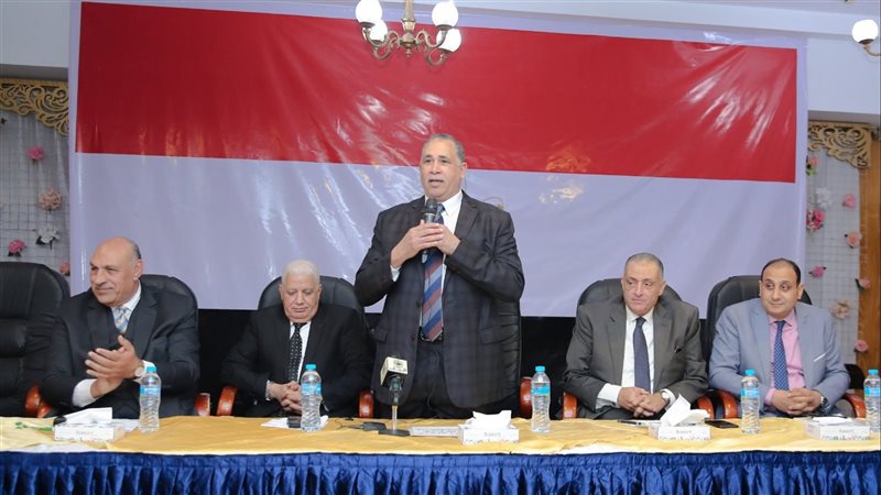 عبد الحليم علام نقيب