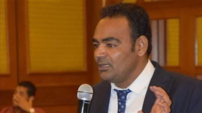 مدير مديرية العمل بالأقصر: استخراج وثيقة قياس مستوى المهارة إلكترونيا