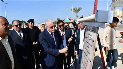 محافظ جنوب سيناء يفتتح مقصد العائلة ومشروع 306 برأس سدر
