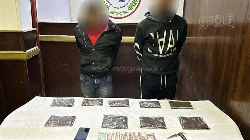 ضبط عاطلين وبحوزتهما