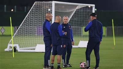 كأس العالم للأندية، كولر يدرس أوراو اليابانى بالفيديو