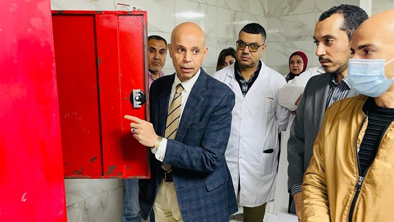  الدكتور هشام شوقي