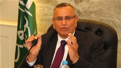 عليا الوفد توافق على طلب الدكتور عبد السند يمامة بطرح الثقة في نفسه