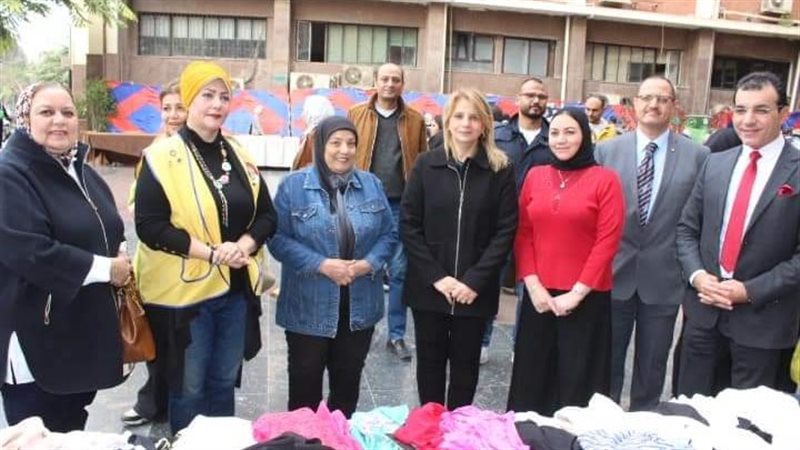 كلية الآداب جامعة