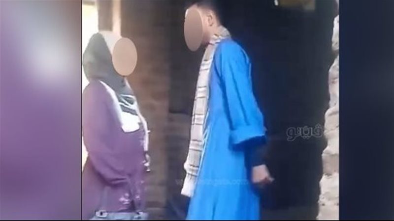  تهديد سيدة بسلاح