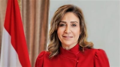 وزيرة الثقافة توجه بطباعة سلسلة 