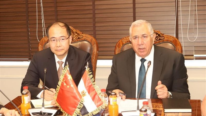 وزير الزراعة ونائب