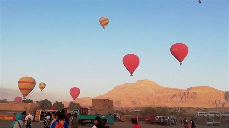 المنطاد الساخن، فيتو