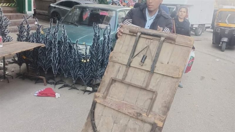 إزالة محل ملابس مخالف