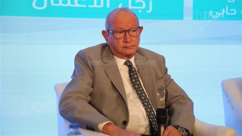 رجل الأعمال المهندس