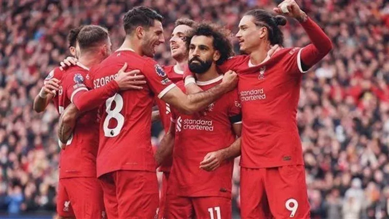 لاعبو ليفربول، فيتو