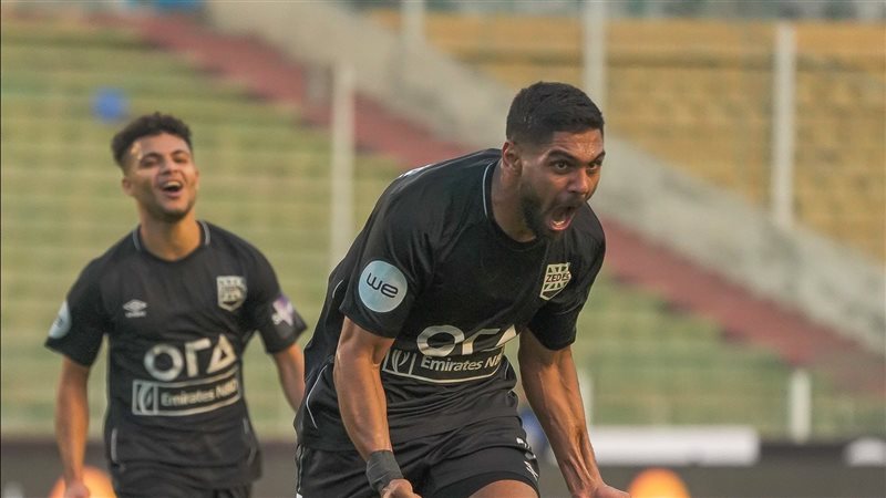 زد يتصدر ترتيب الدوري