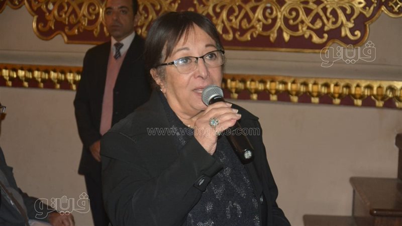 سميرة عبد العزيز،