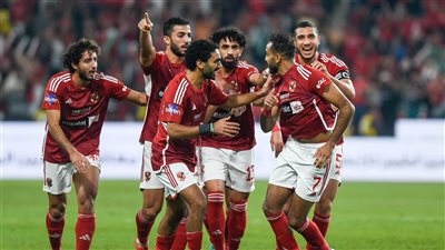 الأهلي يفوز على فيوتشر 2/4 ويحرز كأس السوبر المصري للمرة 14 في تاريخه (صور)