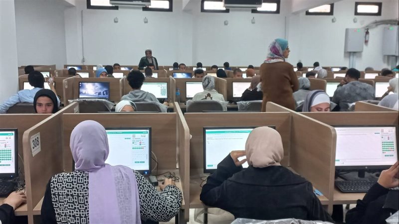 جانب من الاختبارات،