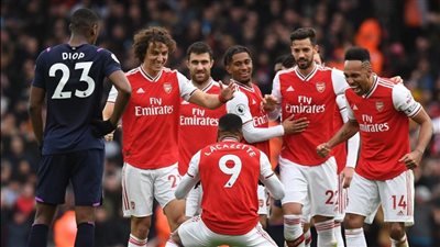 موعد مباراة أرسنال وكريستال بالاس في الدوري الإنجليزي الممتاز