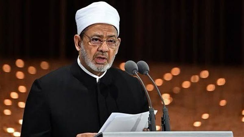  الدكتور أحمد الطيب،