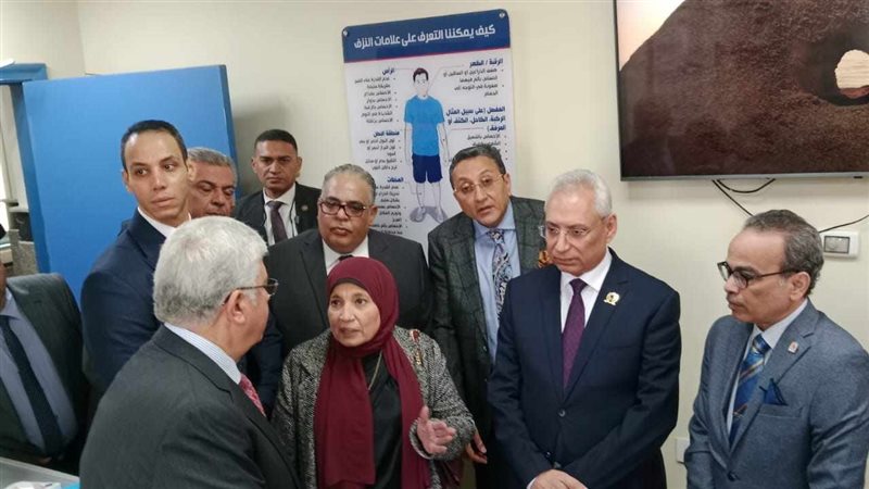 وزير التعليم العالى