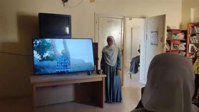 جانب من تنفيذ الجلسة،فيتو