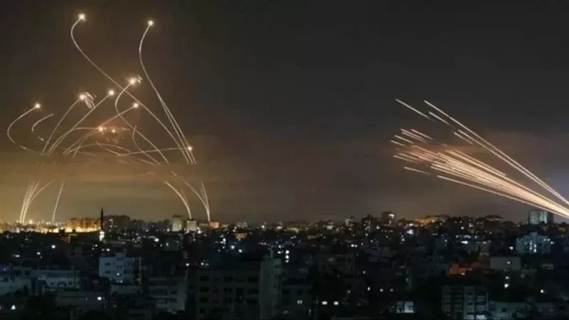 قصف تل أبيب، فيتو