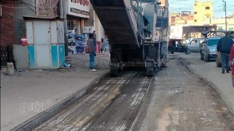 بدء أعمال رصف الطرق