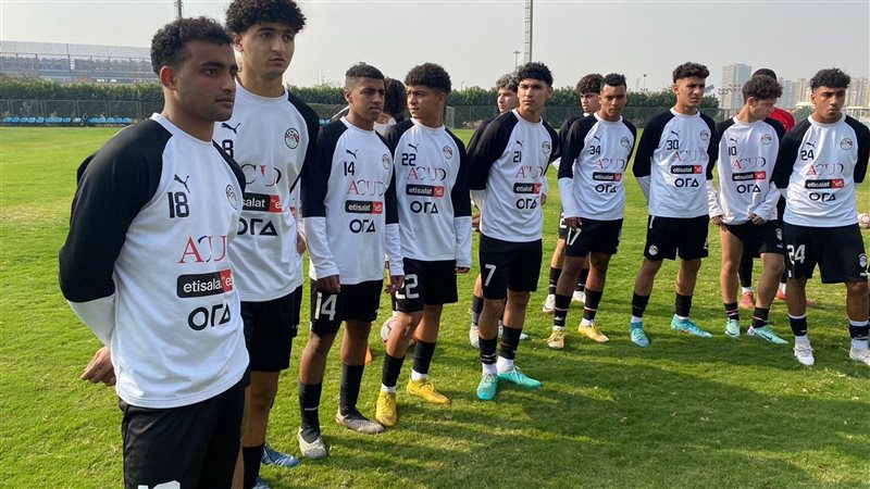 منتخب الشباب مواليد