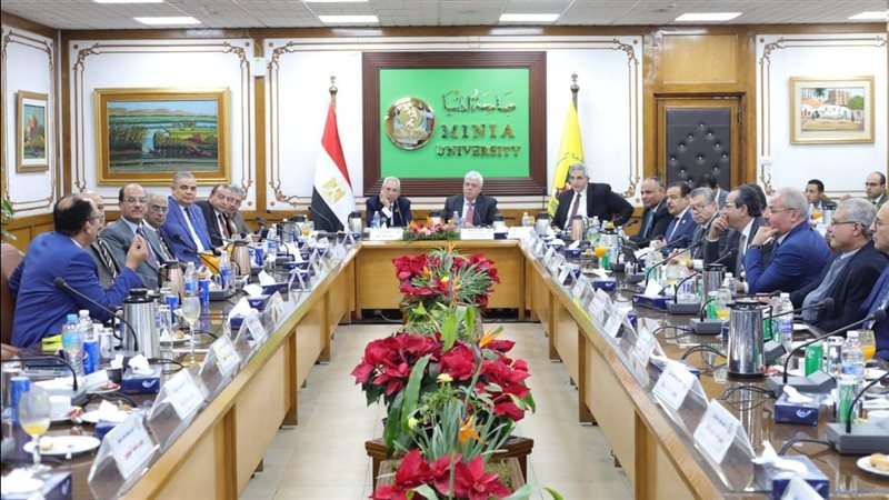 المجلس الأعلي للجامعات،فيتو
