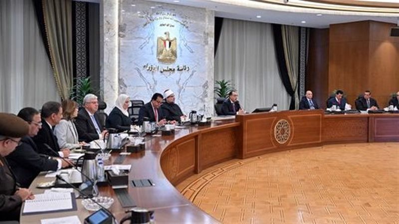 اجتماع الدكتور مصطفى