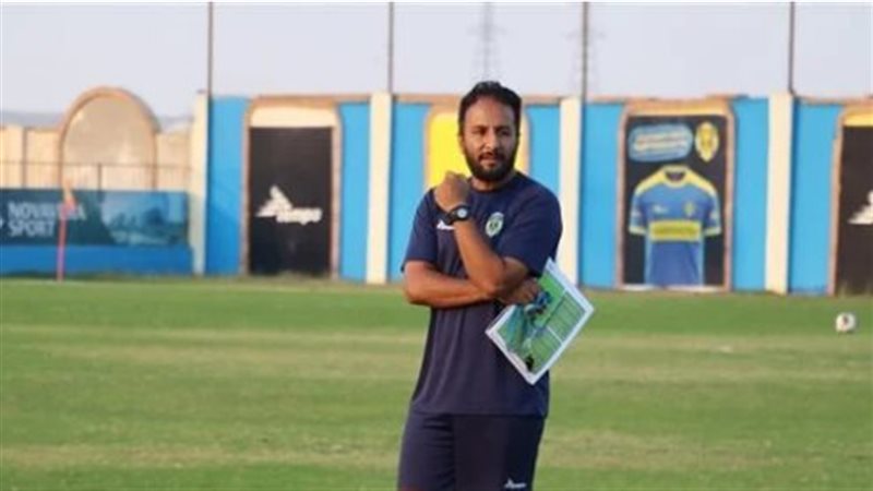 أحمد صلاح مديرًا