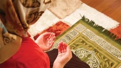 متى ترفع الصلاة عن المرأة؟ والحكمة من ذلك؟