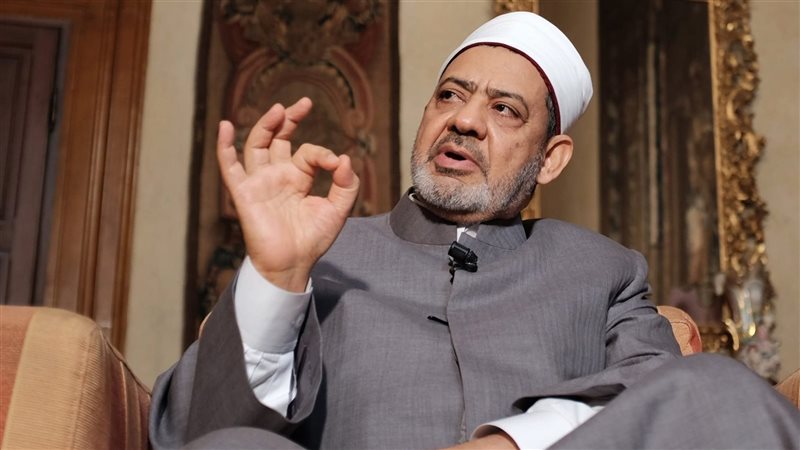 الدكتور أحمد الطيب