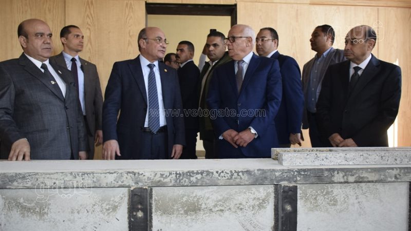وزير العدل ومحافظ