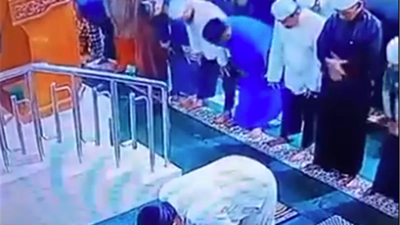 وفاة إمام مسجد في