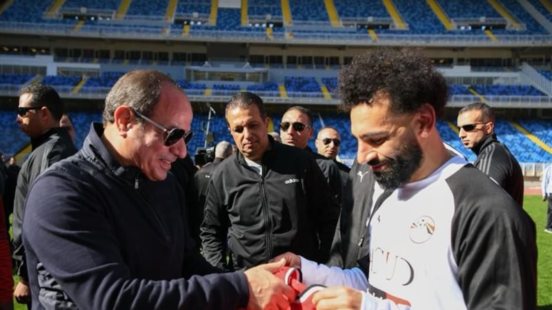  لقاء السيسي مع لاعبي