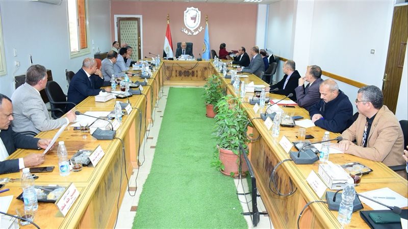 مجلس جامعة سوهاج
