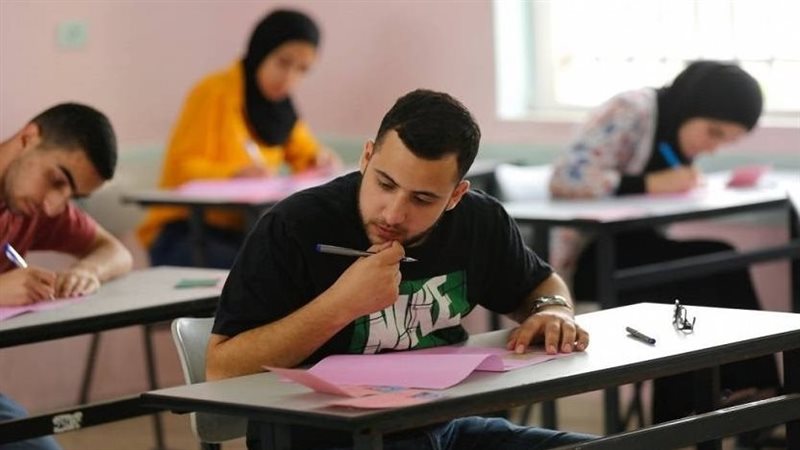 امتحانات الفصل الدراسى