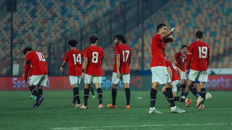 تريزيجيه يحتفل بهدفه