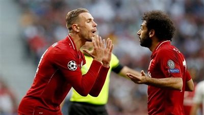 تقارير: محمد صلاح يبتعد عن الدوري السعودي بسبب جوردان هندرسون