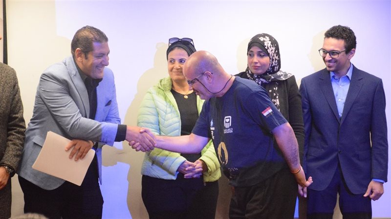 الشباب والرياضة تفتتح