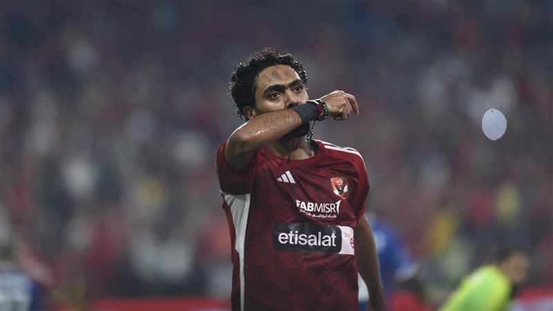 حسين الشحات، فيتو