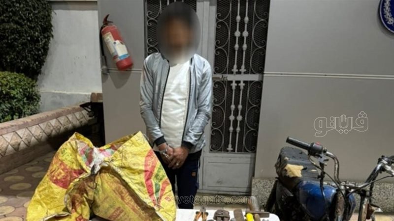 عاطل ينهى حياة عامل