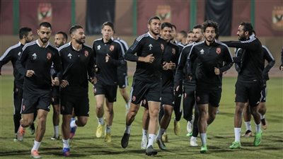 الأهلي يعود إلى التدريبات.. كولر يجتمع مع الجهاز المعاون.. ووسام أبو علي يشارك في المران