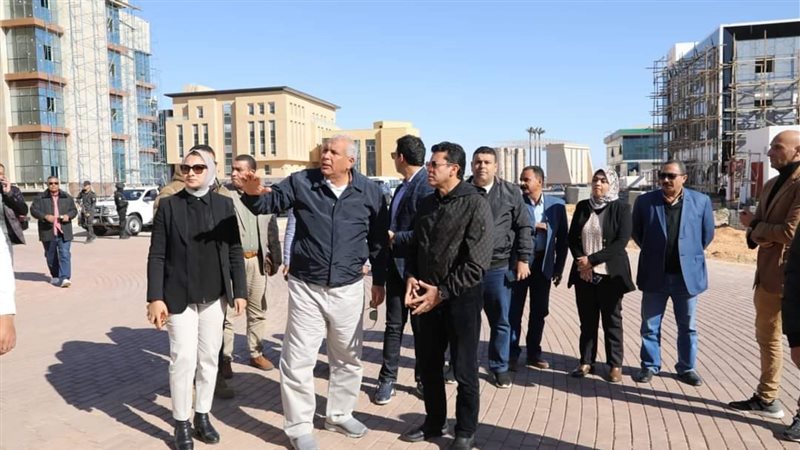 وزير الرياضة ومحافظ