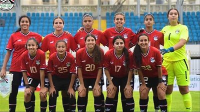 هذا المدرب يقترب من قيادة منتخب الكرة النسائية 